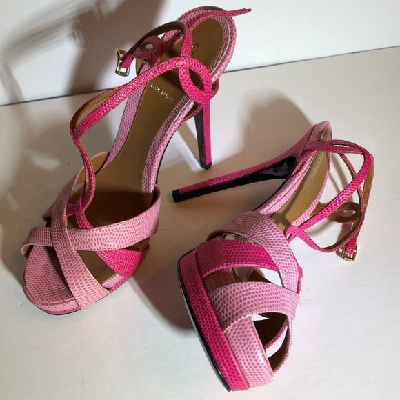 fendi pink heels